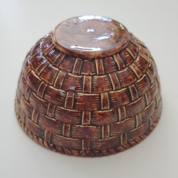 Vintage 70s Handcrafted Glazed Ceramic Basket Weave Bowl w/ 3D Fruit Flower Lid - Picture 5 of 10